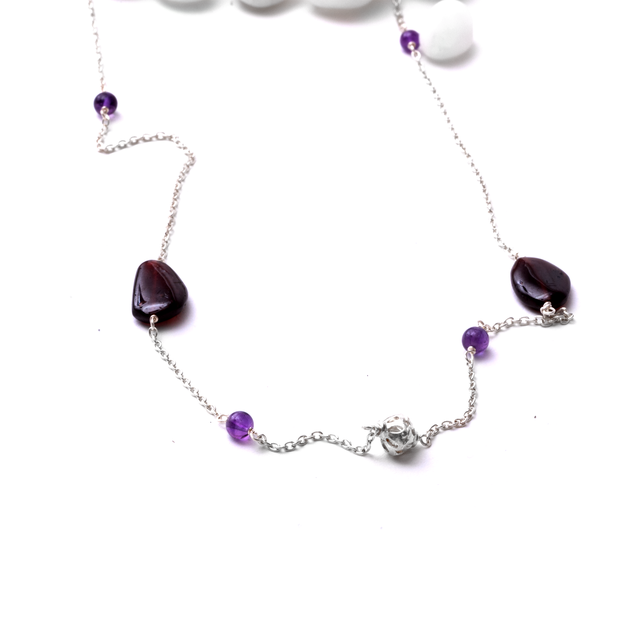 Silver Chain with Stones - Garnet