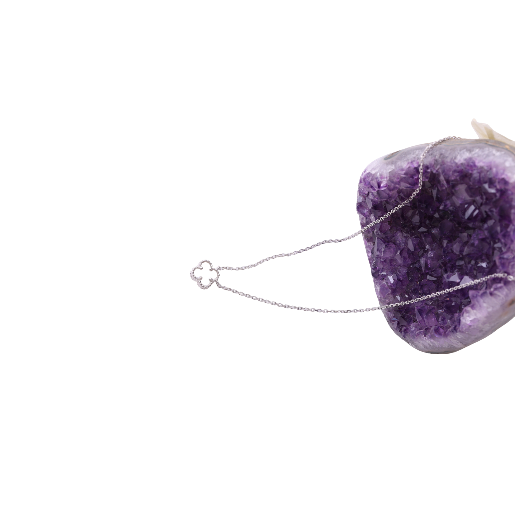 Flower Necklace - Pearl