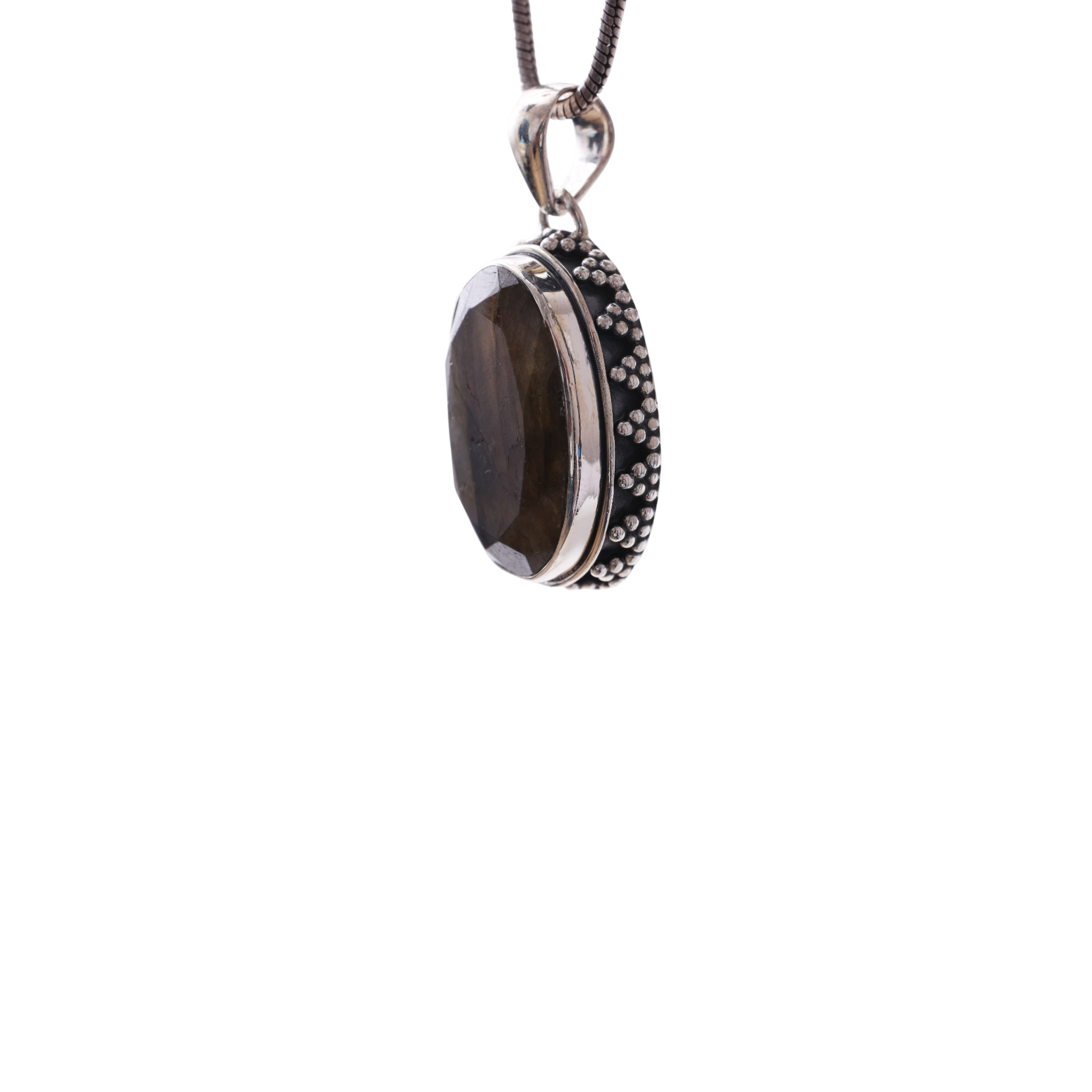 Oval shaped with Design - Labradorite