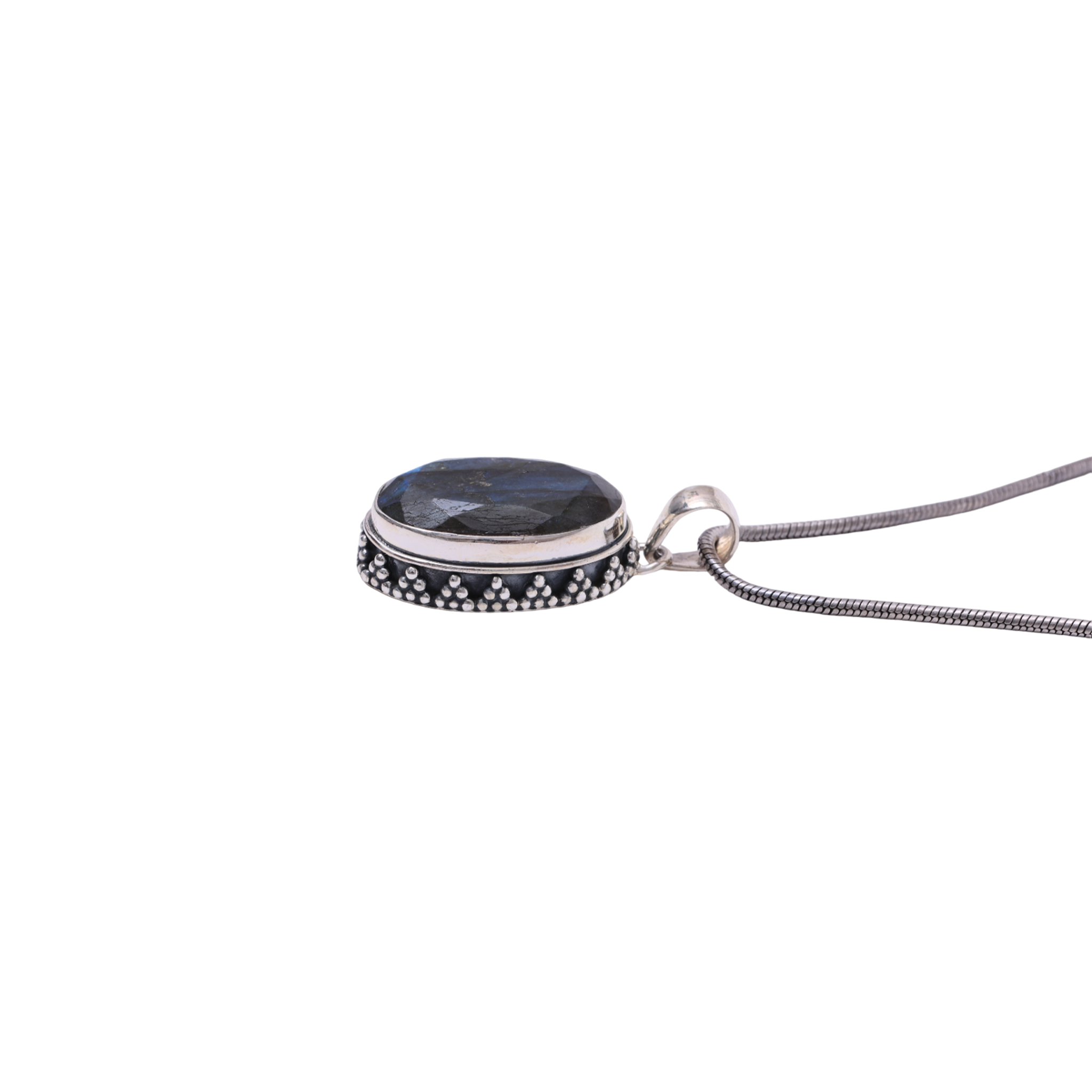 Oval shaped with Design - Labradorite