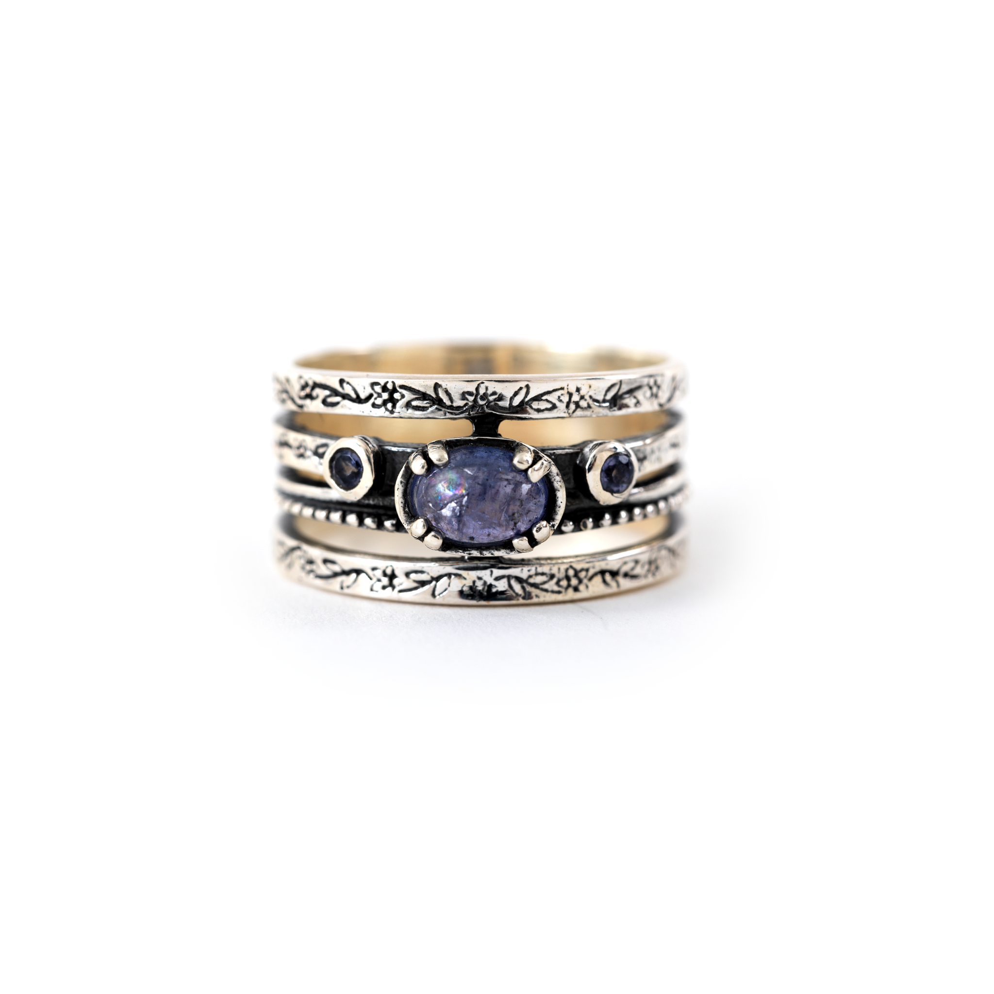 lolite Art Ring - Iolite Meher