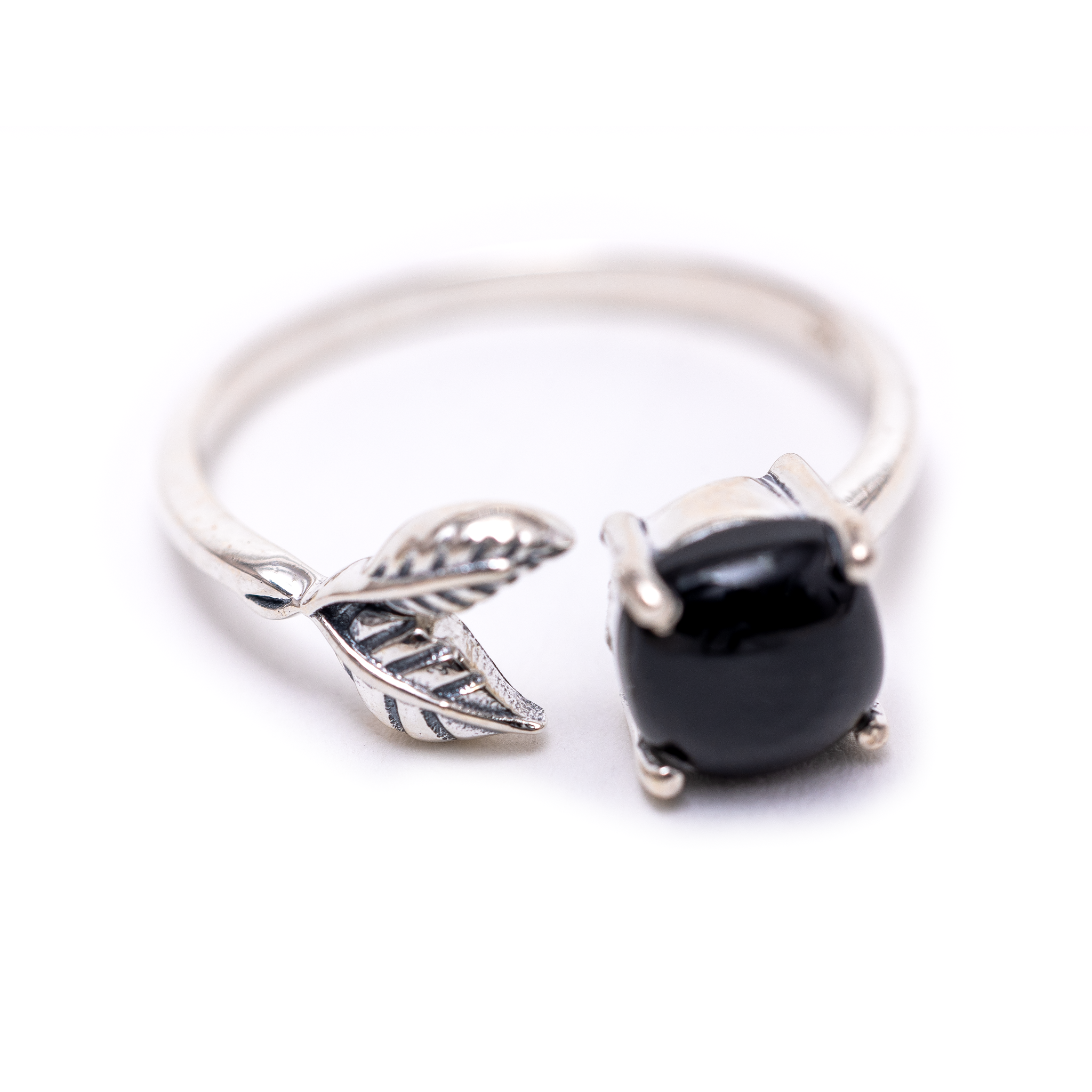 Leaf Ring - Black Onyx