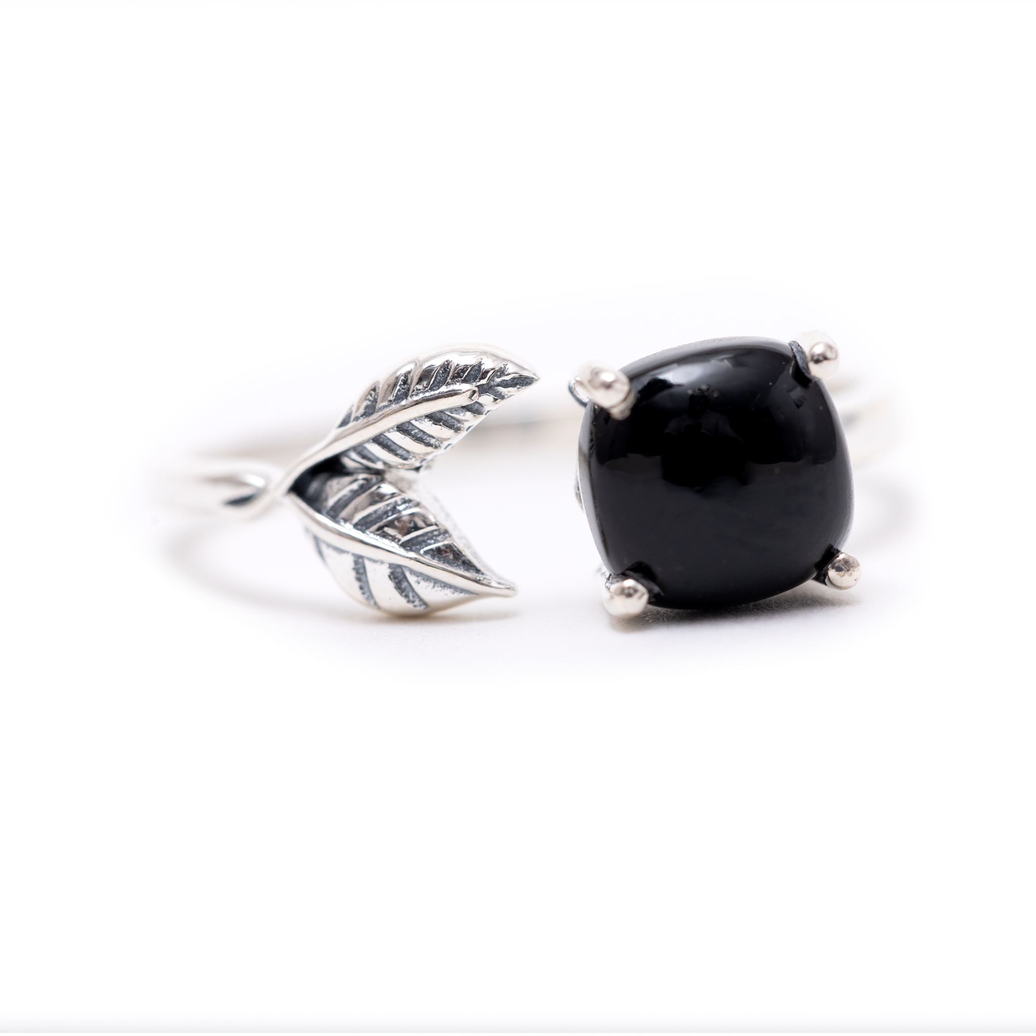 Sacred Leaf Ring