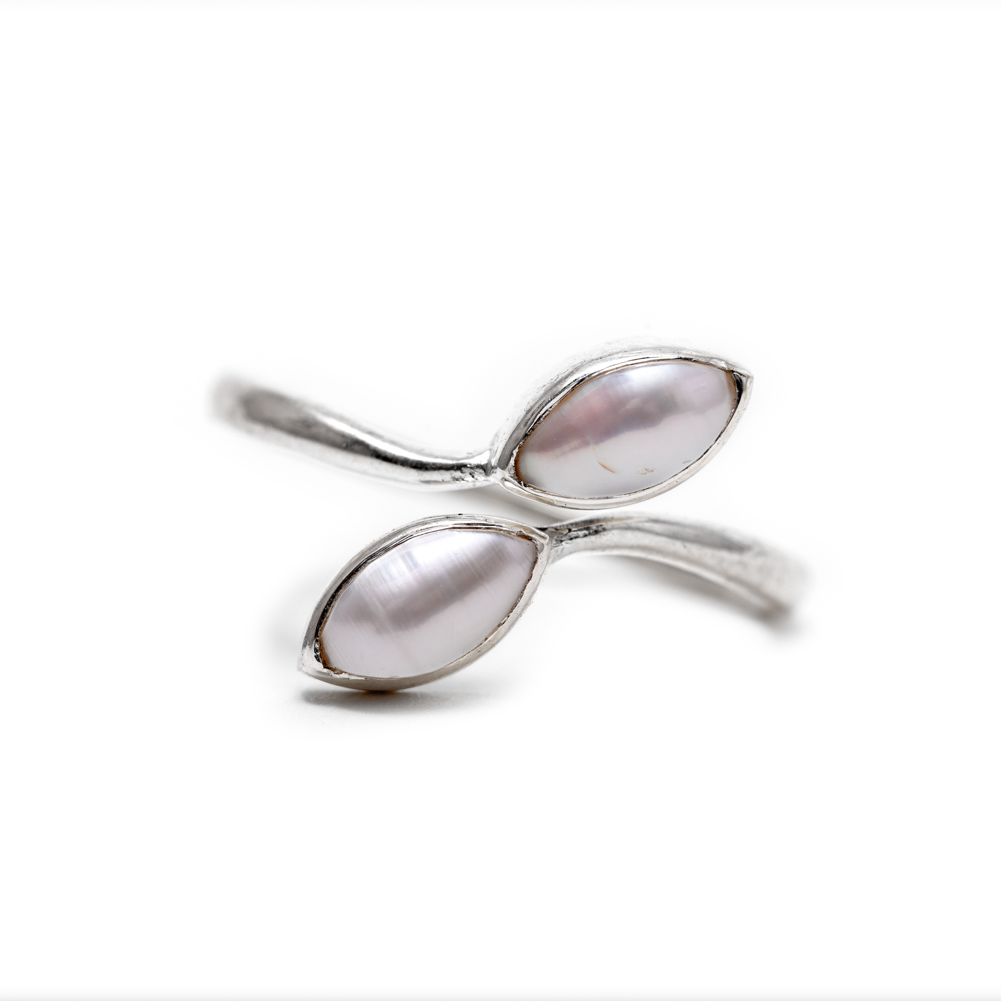 Twisted Leaves - Pearl