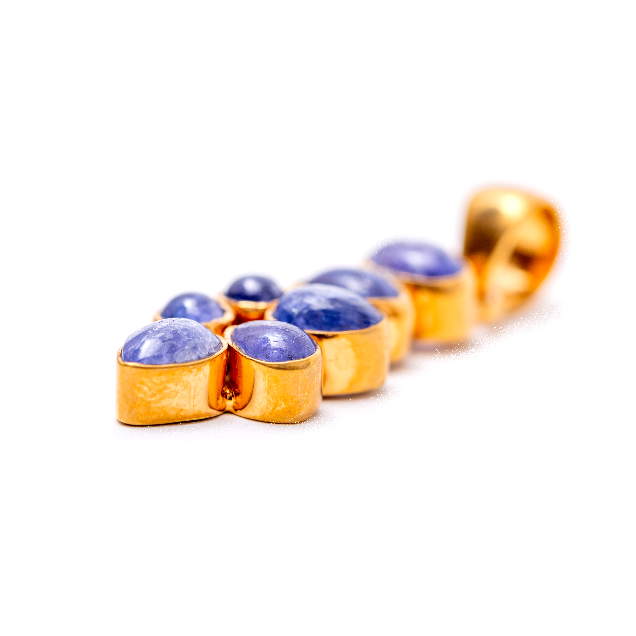 Leaves Pattern Pendant - Gold Plated